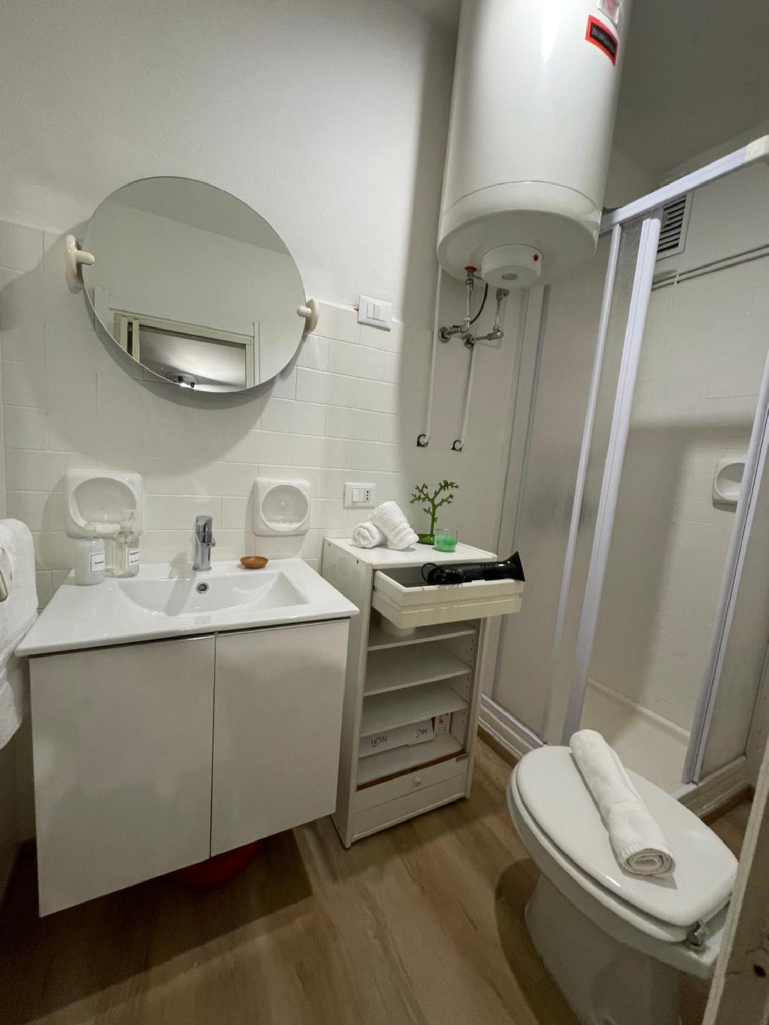 Alpine Nest With Swimmingpool Apartment Moggio  ภายนอก รูปภาพ