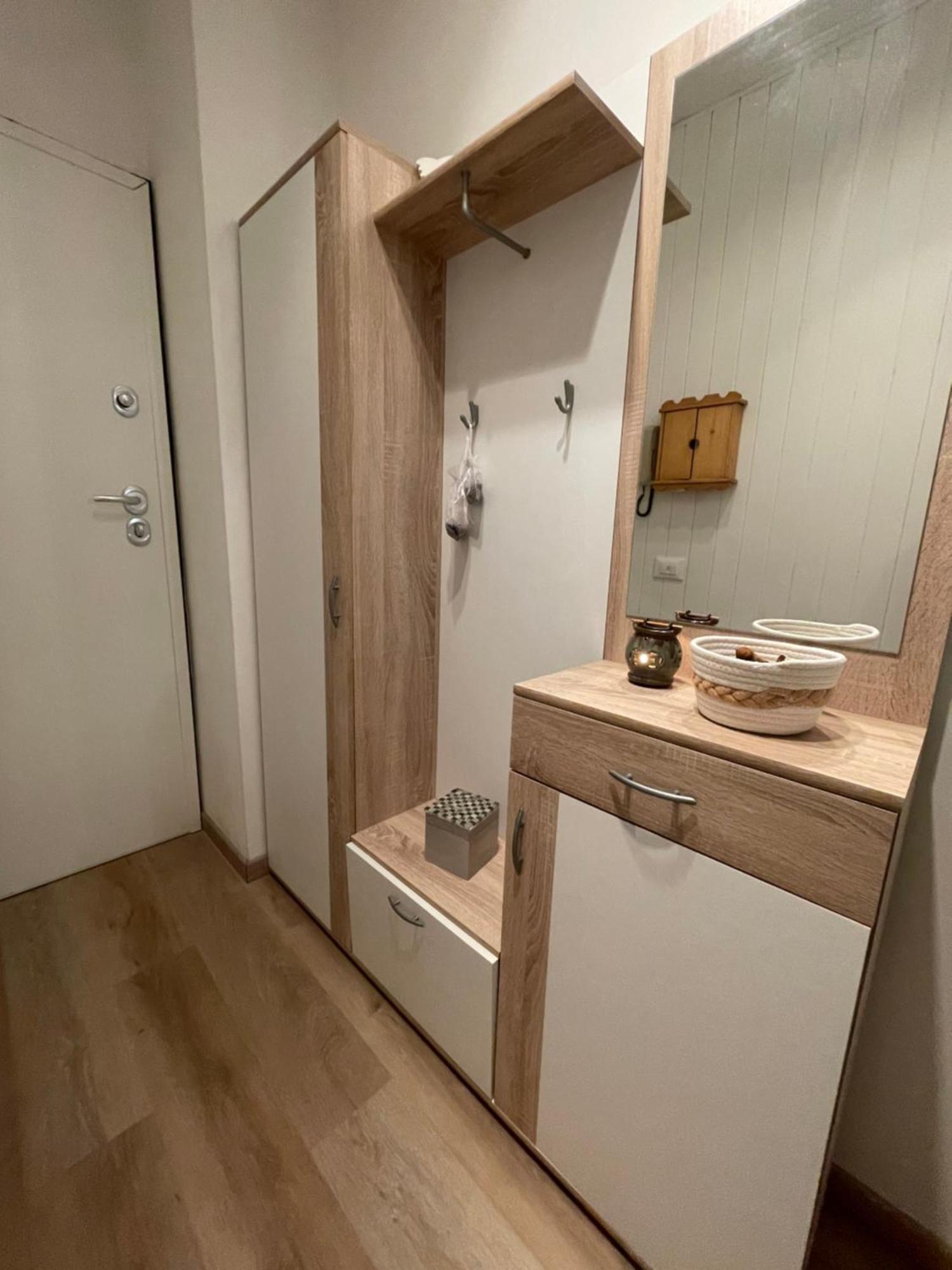 Alpine Nest With Swimmingpool Apartment Moggio  ภายนอก รูปภาพ